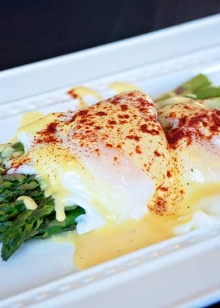 Check out this healthy hollandaise sauce recipe. Just because you're eating healthy or on a weight loss diet doesn't mean you have to give up your favorites!