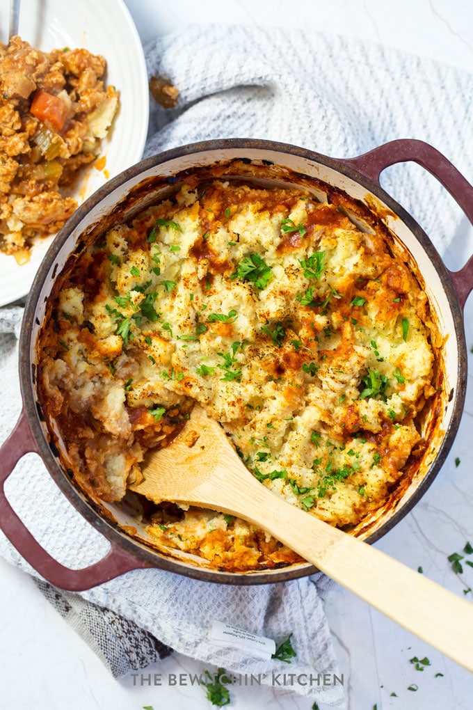 Healthy Shepherd's Pie {Low Calorie, Paleo, GF} - Skinny Fitalicious®