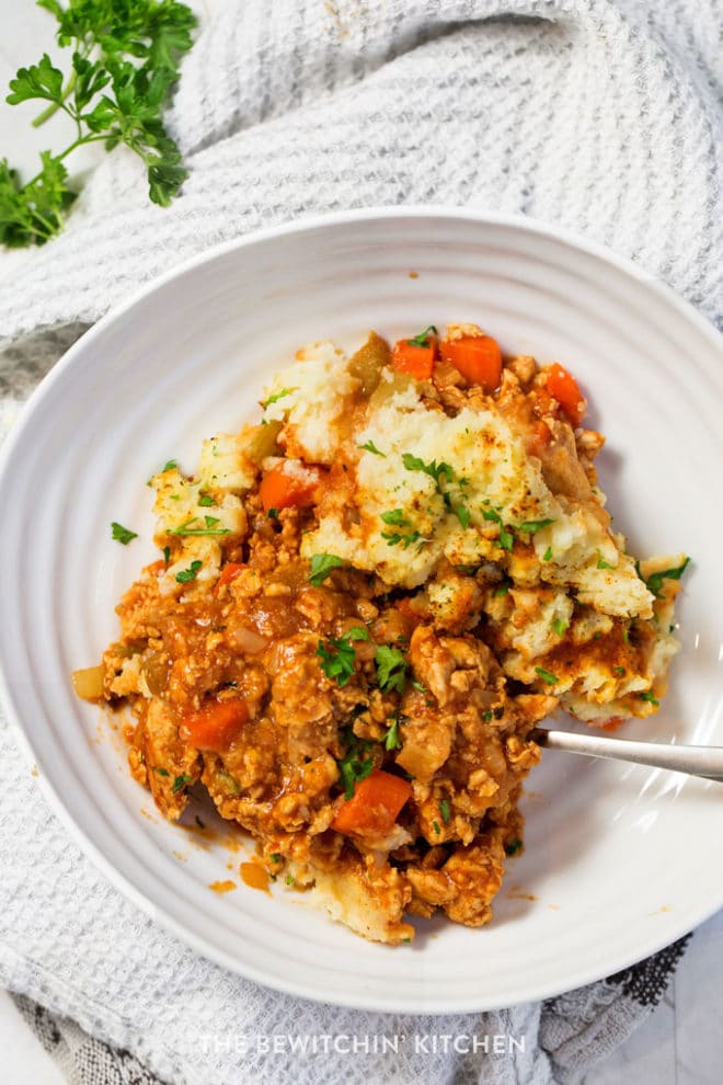 Whole30 Chicken Shepherd's Pie | The Bewitchin' Kitchen