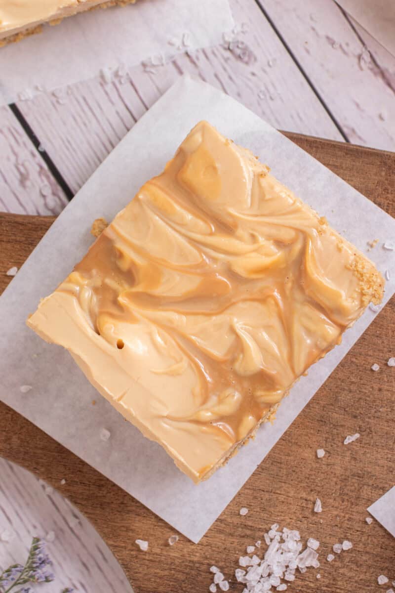 dulce de leche cheesecake bar