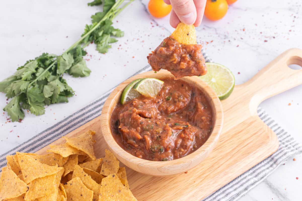 roasted tomato salsa and tortilla chips