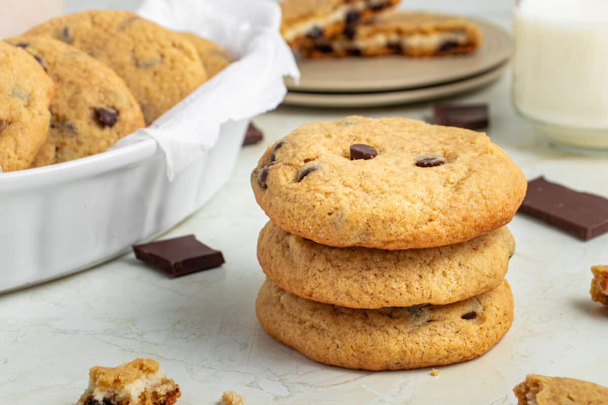 chocolate-chip-cheesecake-cookies